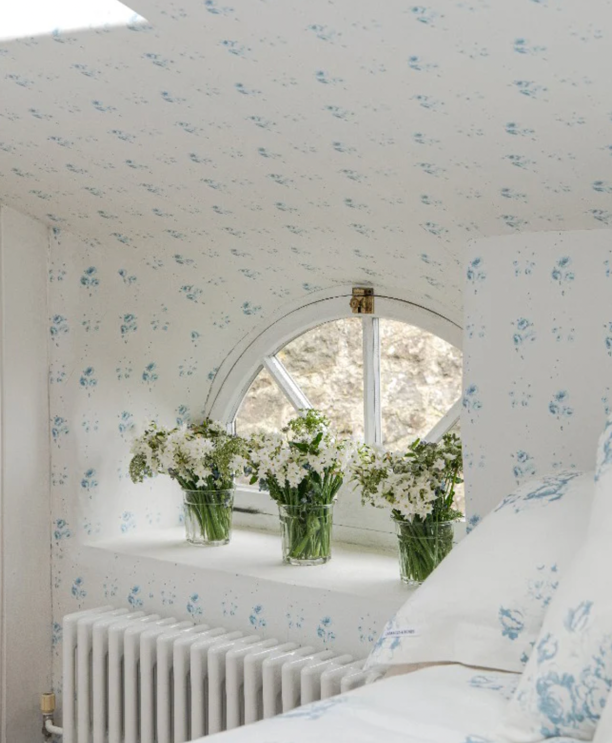 catherine rose blue floral wallpaper