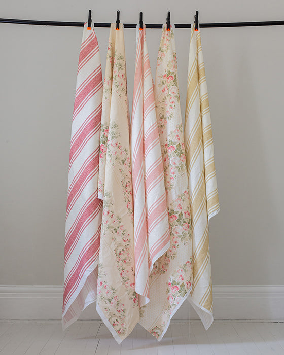 Ella Rose Yellow on White Linen