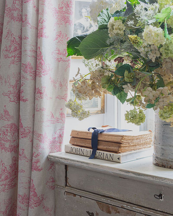 Toile de Poulet Berry Red on Natural Linen