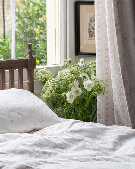 Charlotte Lilac on White Linen